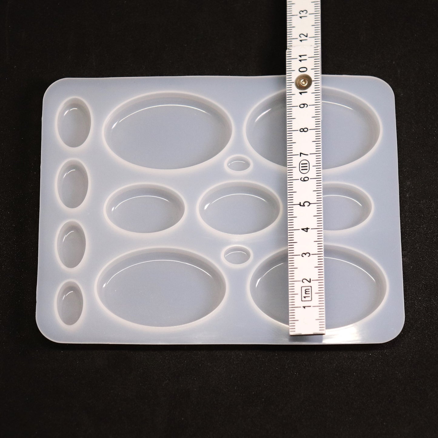 Silikonform Ovale Cabochons Gießform für Resin, Raysin ca. 1 bis 5 cm