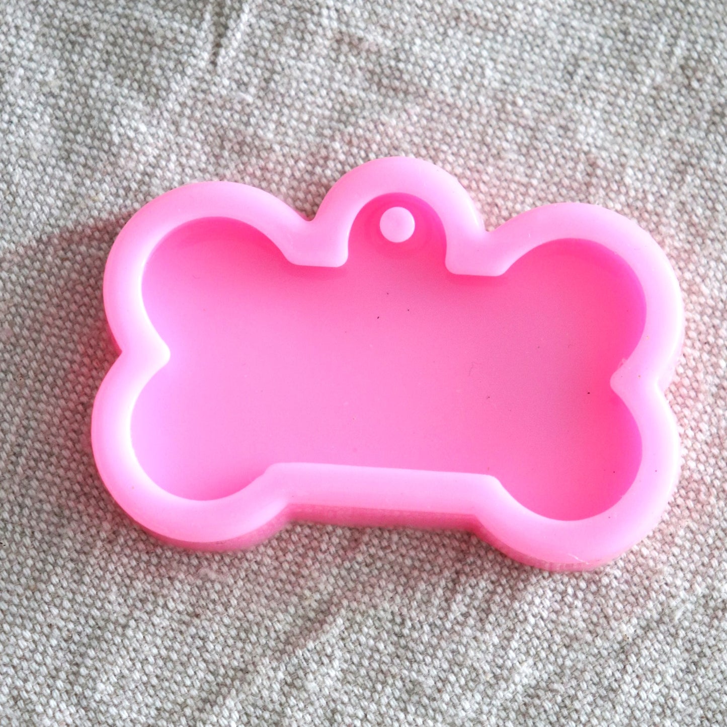 Silikonform Hundeknochen Anhänger Gießform für Epoxidharz ca. 5,5 cm