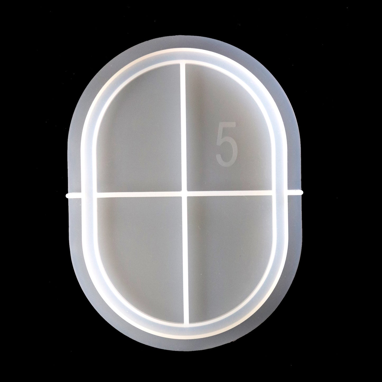 Silikonform Ovale Tablett Form mit Rand für Epoxidharze oder Gießpulver ca 14 cm