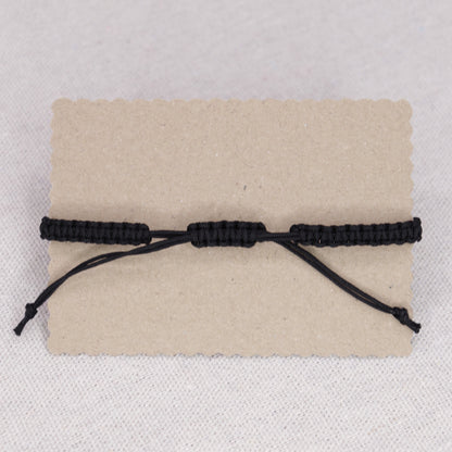 Evil Eye Makramee Armband. Abbildung Rückseite.