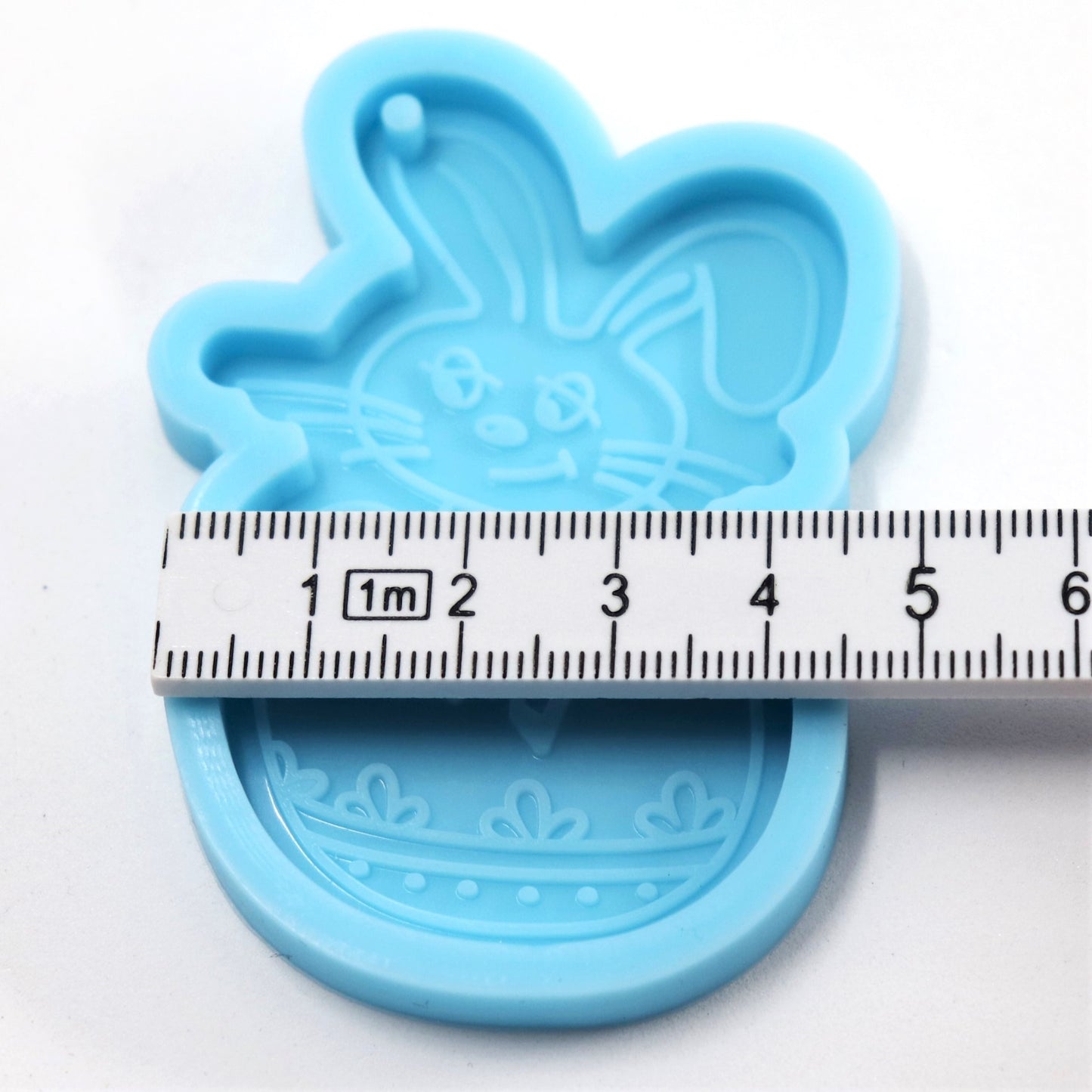 Silikonform Hase im Korb Anhänger Ostern Gießform für Raysin ca. 6,5 cm