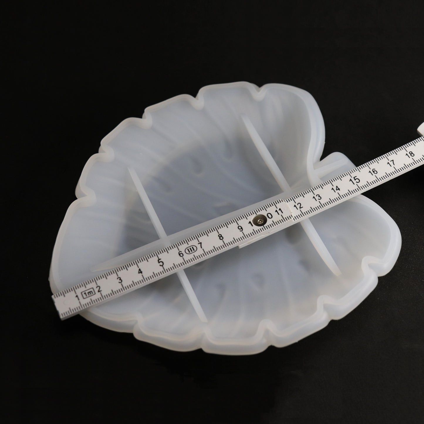 Silikonform Monstera Schale Gießform für Raysin, Resin oder Epoxidharz ca. 15 cm