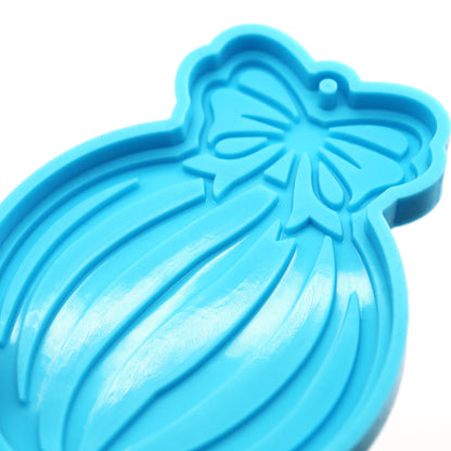 Silikonform Weihnachtskugel mit Schleife u Streifen Gießform Weihnachten ca. 7cm