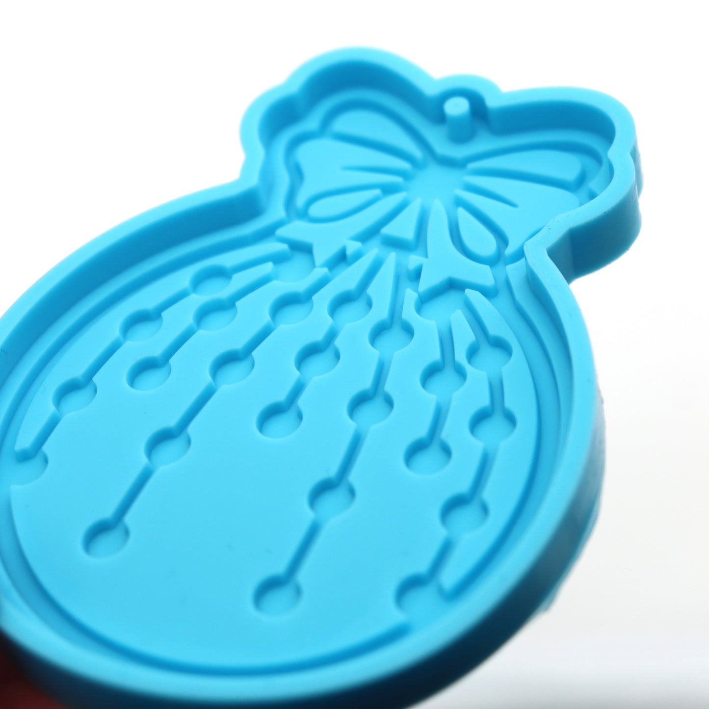 Silikonform Weihnachtskugel mit Schleife Gießform Weihnachten ca. 9 x 7 cm