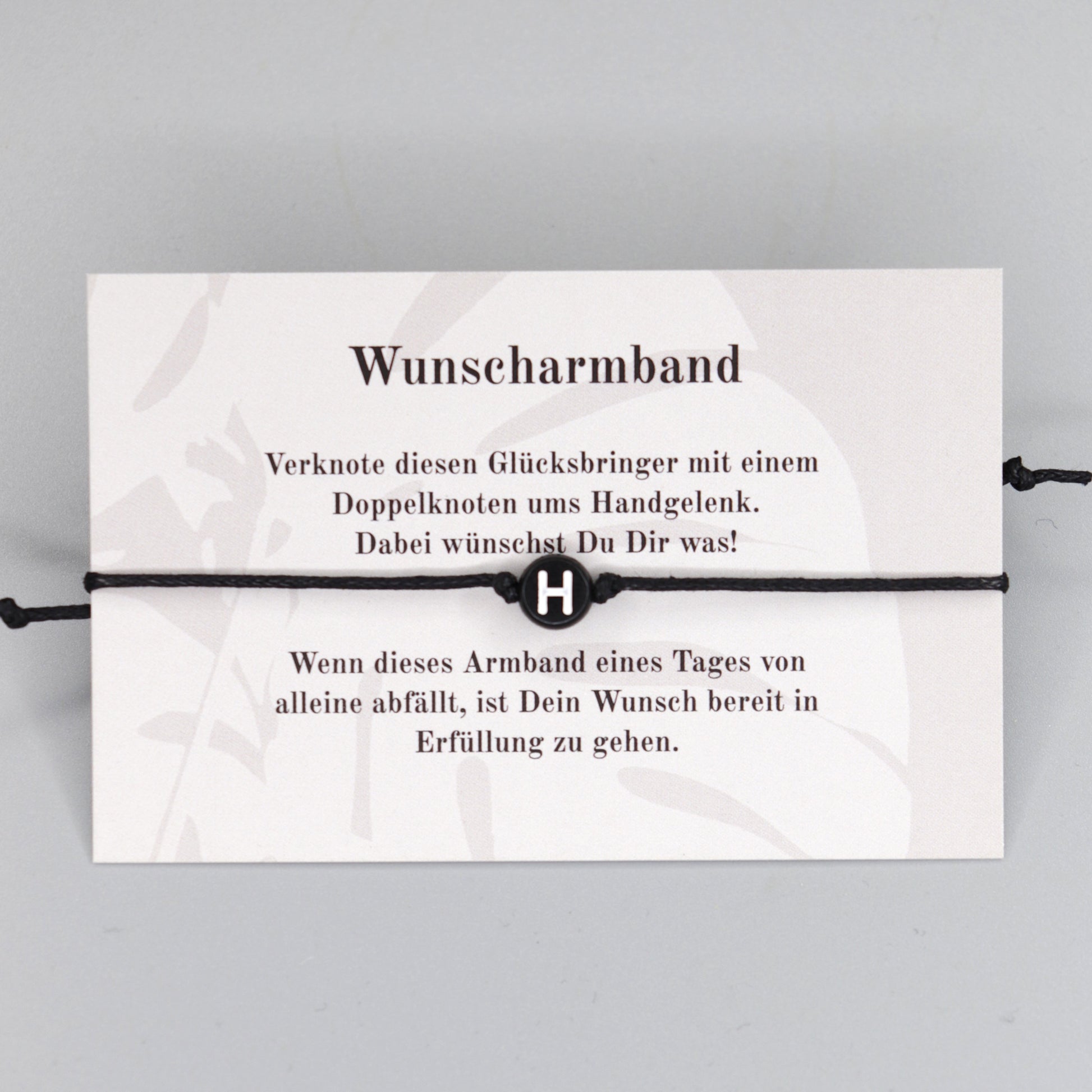 Wunscharmband mit Wunschbuchstabe H aus Acryl. Geschenkideen. Freundschaftsarmbänder. Kleine Geschenke.