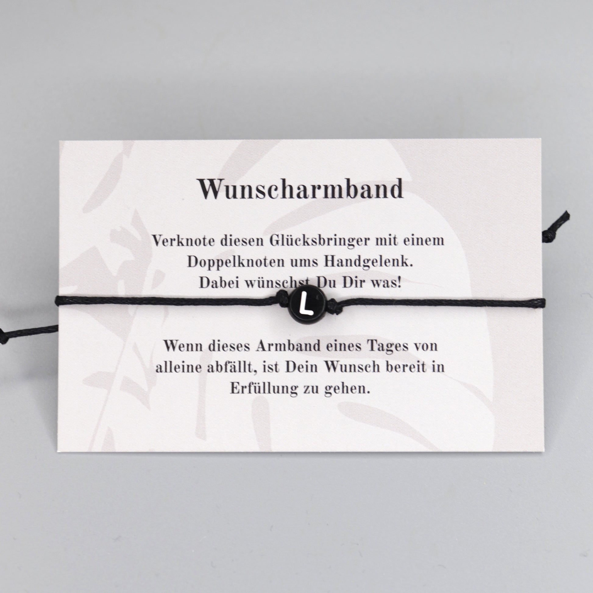 Wunscharmband mit Wunschbuchstabe L aus Acryl. Geschenkideen. Freundschaftsarmbänder. Kleine Geschenke.