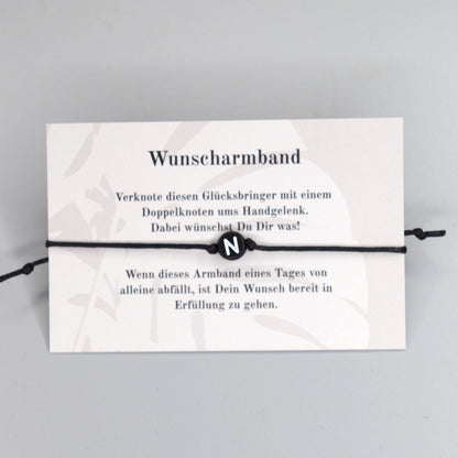 Wunscharmband mit Wunschbuchstabe N aus Acryl. Geschenkideen. Freundschaftsarmbänder. Kleine Geschenke.